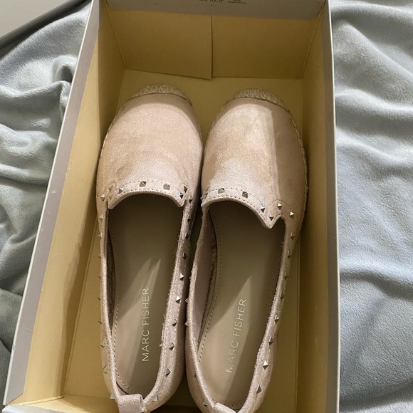 [MARC FISHER] CHEQUER ESPADRILLE SLIP ON - Picture 5 of 6